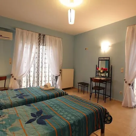 Villa Christine Aliveri Zimmer foto