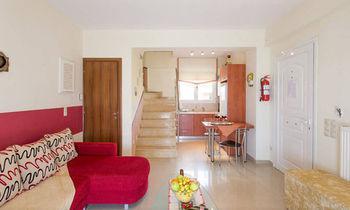 Christine Apartment *